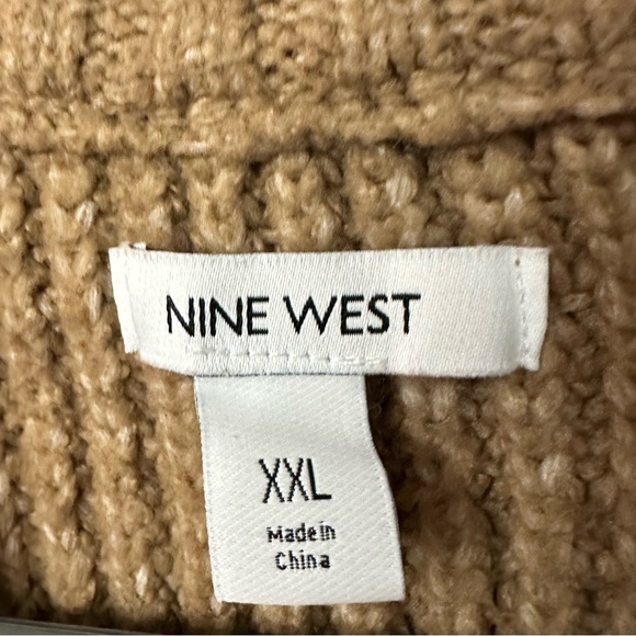 Pink and Brown Knit Sweater - Picture 3 of 3